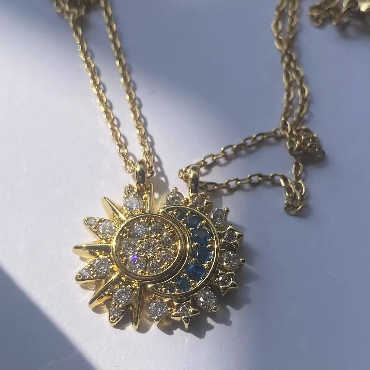 Collares Sol y Luna