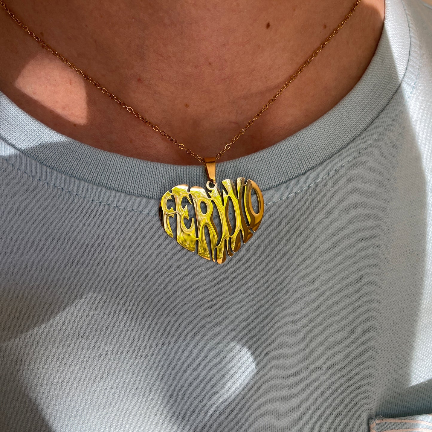 Corazón del Ferxxo Dorado