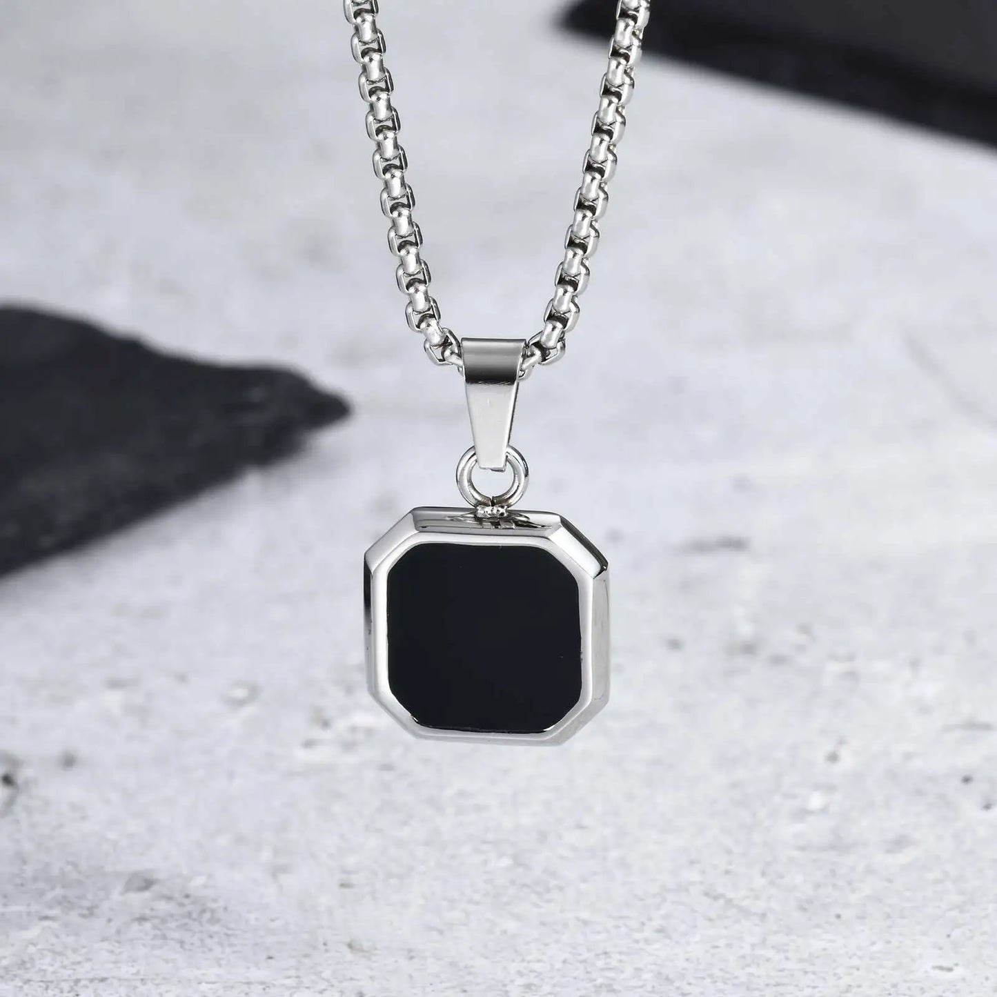 Collar "Fuerza Oculta"